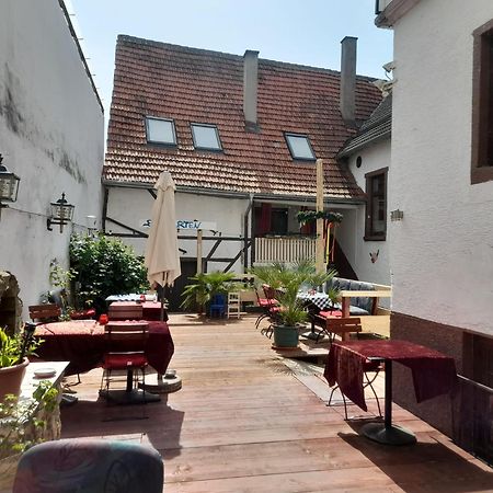 Gasthaus Zur Rose Malsch  Екстериор снимка
