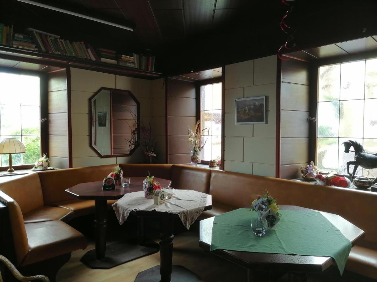 Gasthaus Zur Rose Malsch  Екстериор снимка
